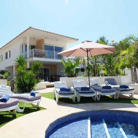 Villa Afortunada 5bedroom With Air Conditioning Private Swimming Pool ,ps3 Xbox Ping-pong Table Ideal For Families