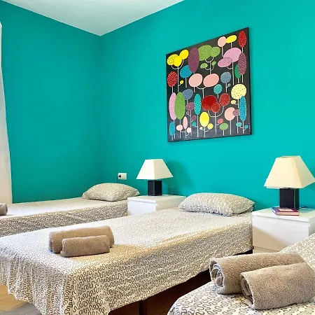 Afortunada 5bedroom With Air Conditioning Private Swimming Pool ,ps3 Xbox Ping-pong Table Ideal For Families Villa